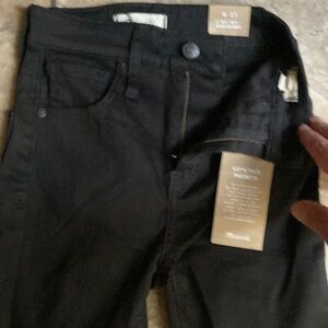NWT Madewell Jeans Black Womens 23 Curvy High-Rise Skinny Bargain! Sale!